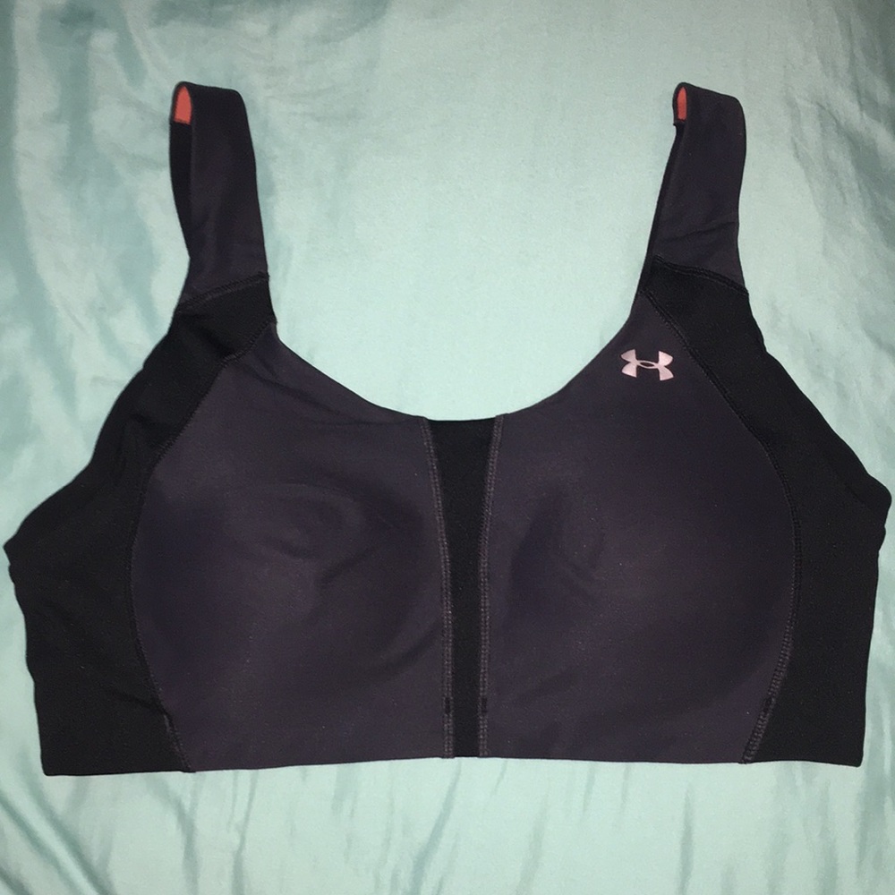 New Supportive Under Armour Buckle Sports Bra